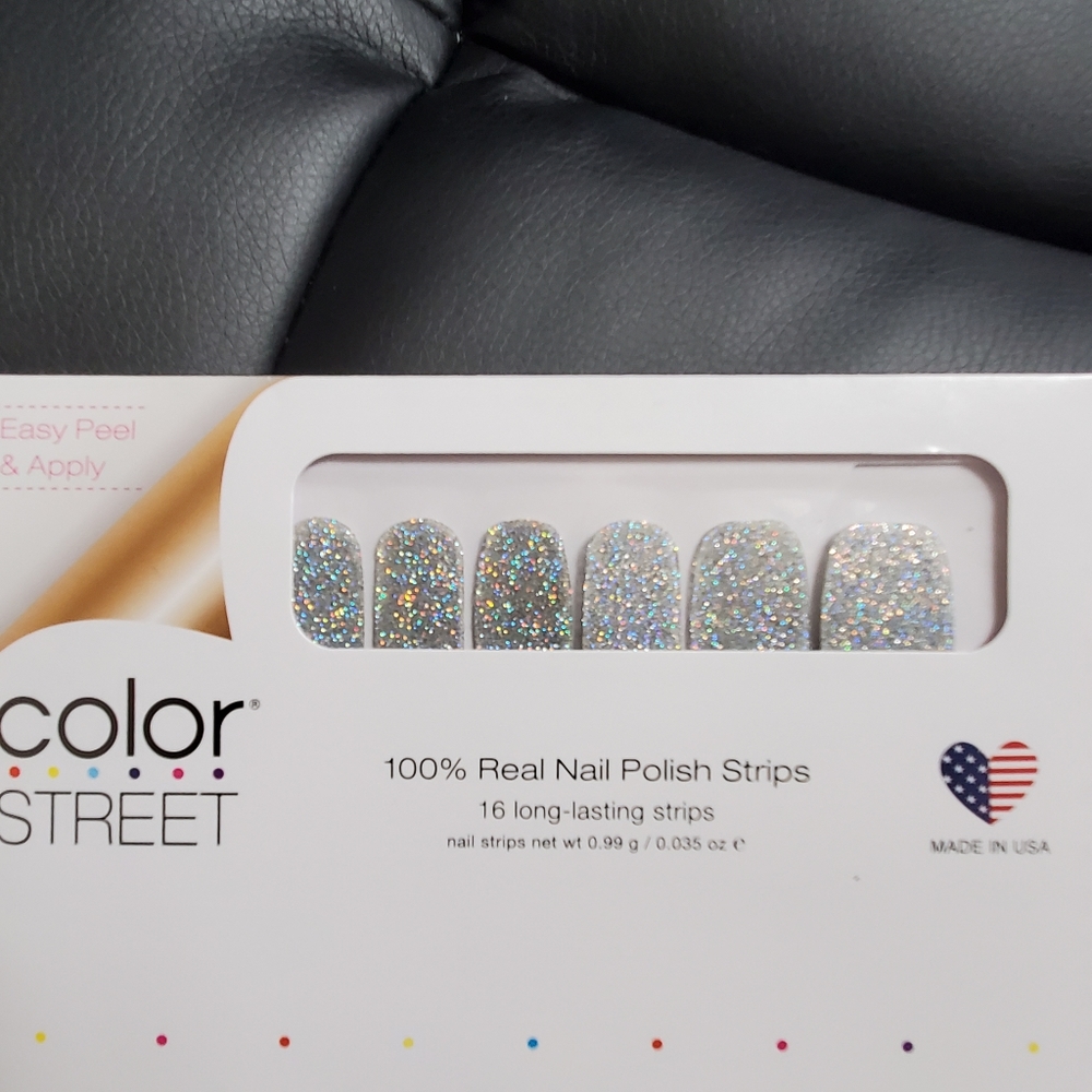 Color street